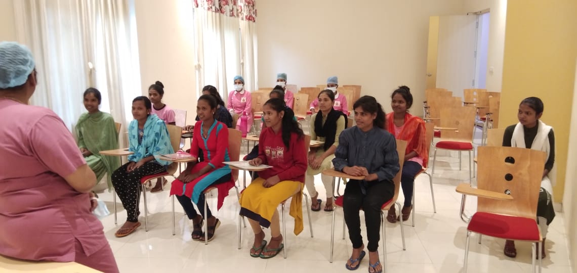 Introductory Session for Placed Students of Leela Devi Group of College @ Shree Satya Sai Sanjeeveni Hospital Mumbai